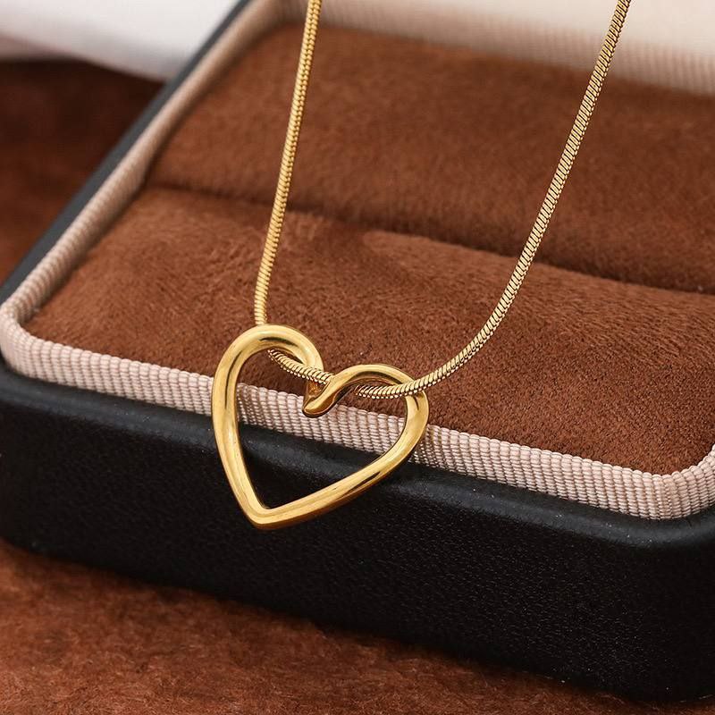 Trending Heart Pure 316 Stainless Steel Necklace S1
