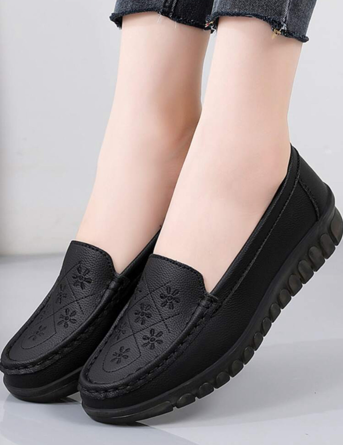 Flora Loafers – Embroidered Slip-On Flats (Black) - K2001