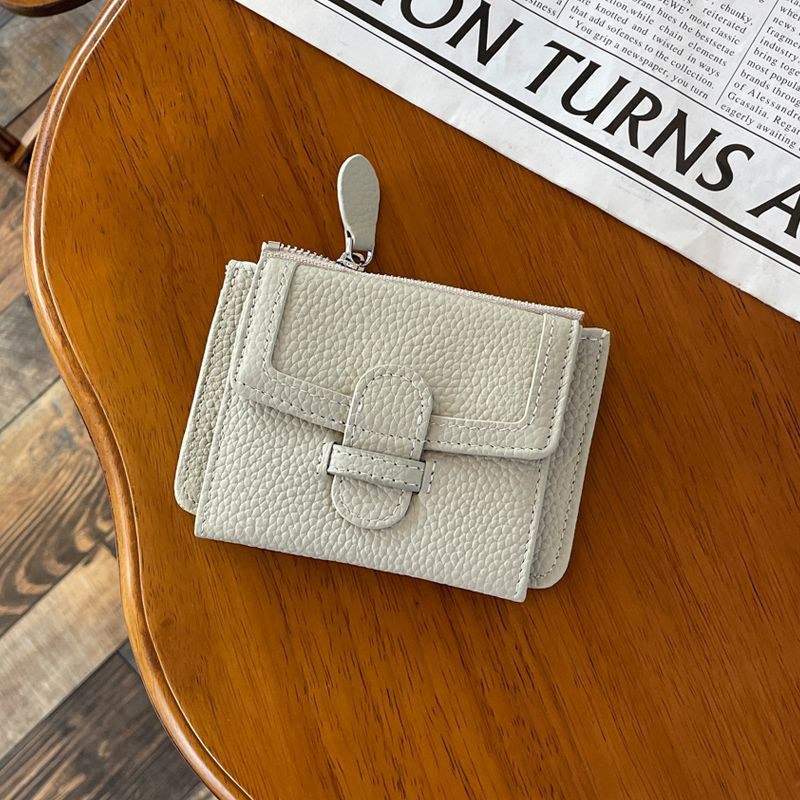High-Quality Card Holder S1 – Code R176
