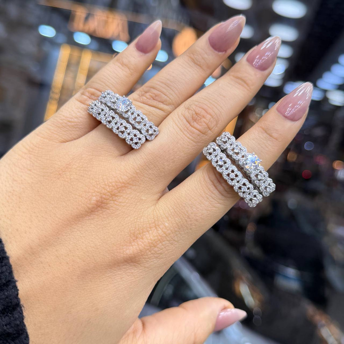 Chinese Gold Twin Rings with Zircon Stones    S1