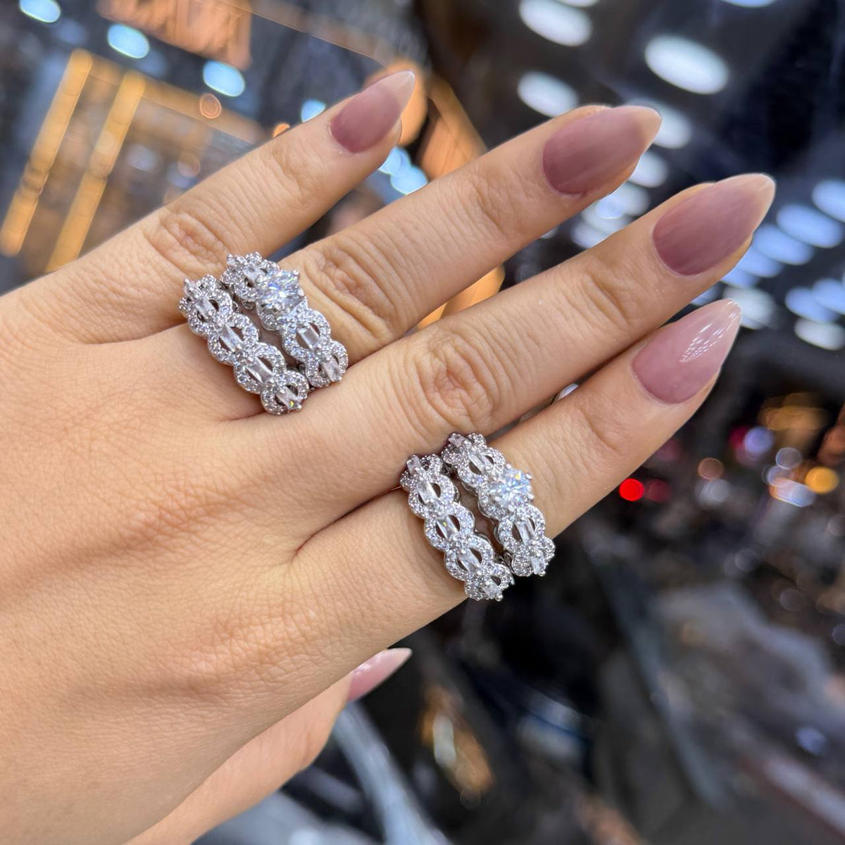 Chinese Gold Twin Rings with Zircon Stones    S1